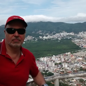 Thalis - Professor de português para estrangeiros - 