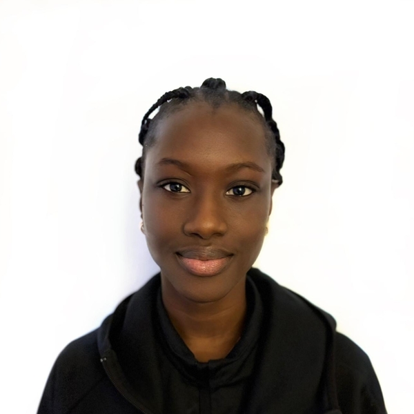 Alimatou - Prof de maths - Saint-Nazaire