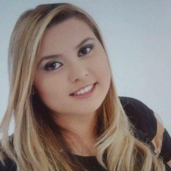 Letícia - Professor de explicações - Janiópolis