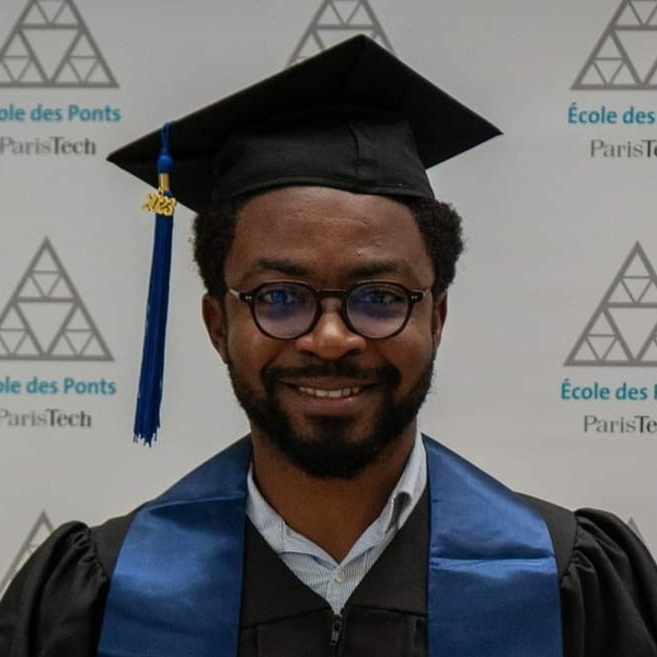 Jacques - Prof de finance - Paris