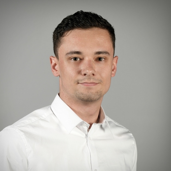 Lucas - Prof de maths - Montigny-le-Bretonneux