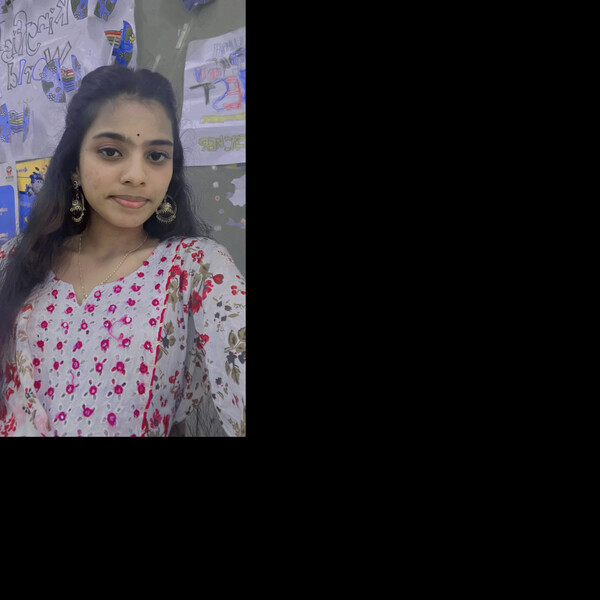 Kirthana - English tutor - Shah Alam