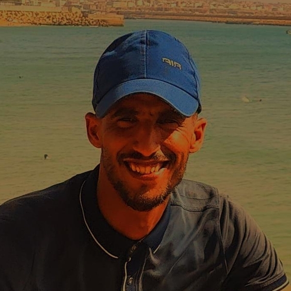 ABDELHAK - Prof de physique - chimie - Marrakech