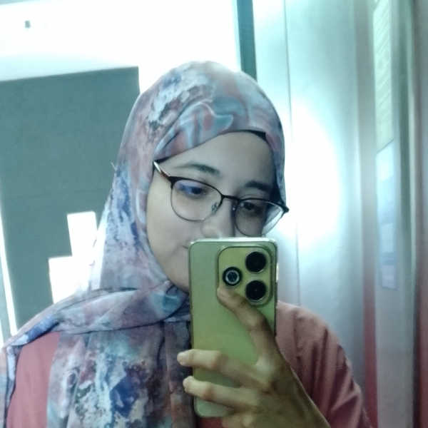 Zaynab - Prof de comptabilité - Rabat