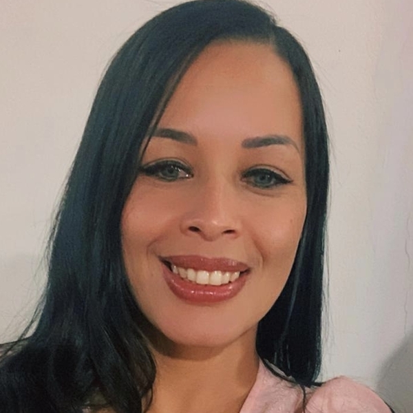 Katia Maria - Professor de português - Juazeiro (Bahia)