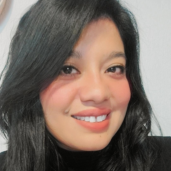 Carolina - profesor de finanzas - Pachuca de Soto