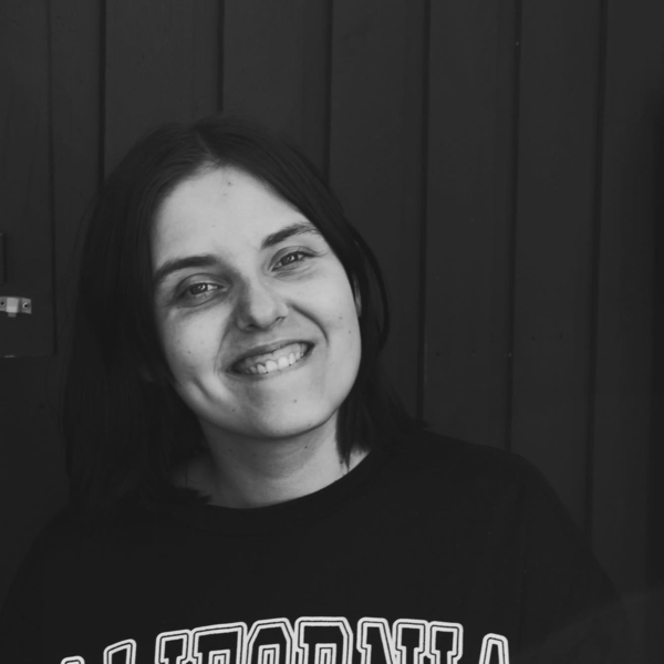 Julia - Svensklärare - Sandviken