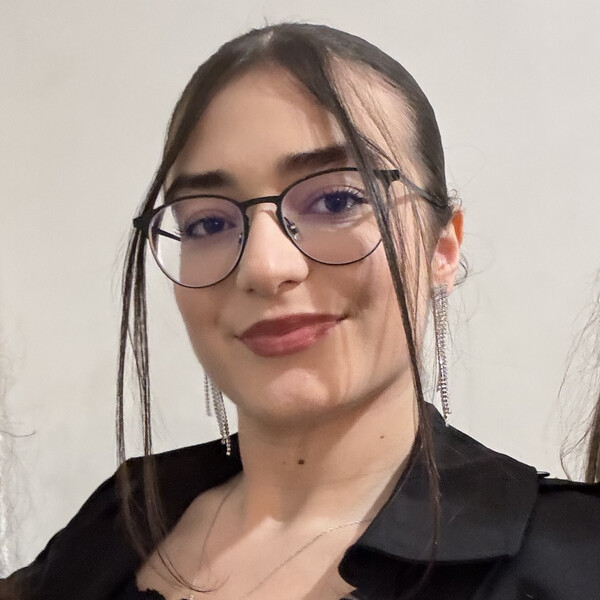 Reina - Prof d'anglais - Namur