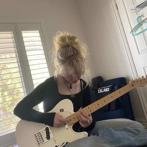 Layla - Guitar tutor - Cowes