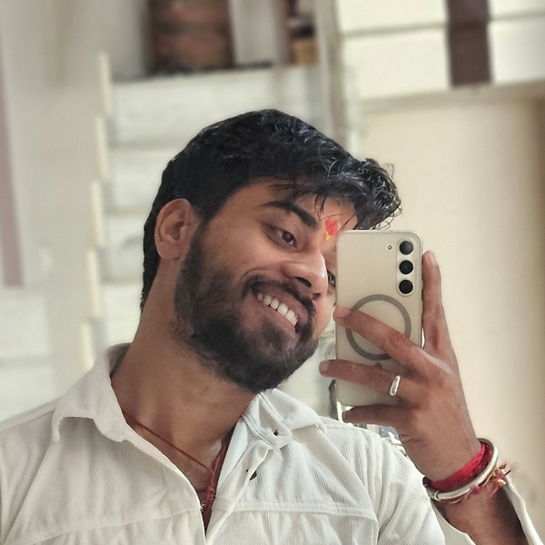 Shivam - Chemistry teacher - Muzaffarnagar