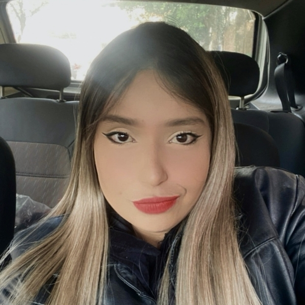 Camilla - Professor de inglês - São Paulo