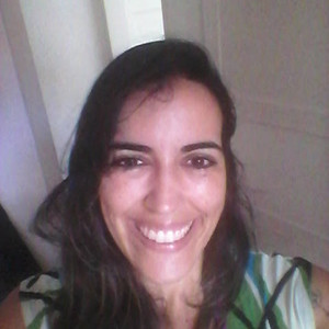 Renata - Prof de maquilhagem - Santa Clara