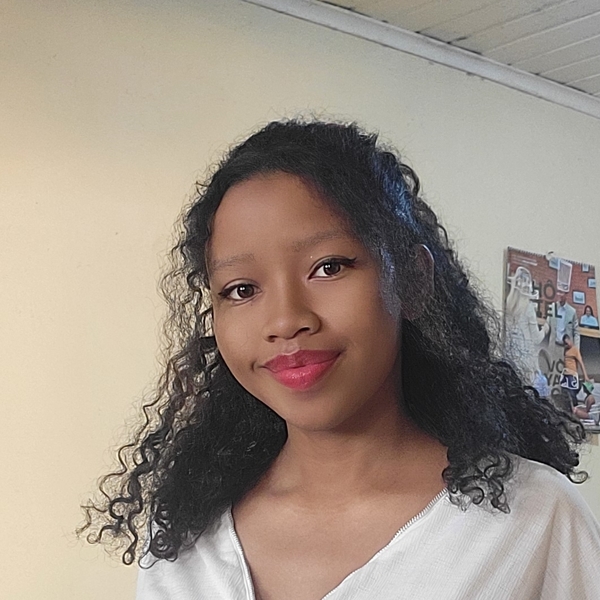 Marie Agnes - Prof de programmation - Velles