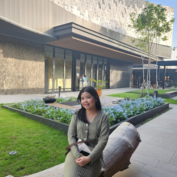 Vina - Guru bahasa mandarin - DKI Jakarta