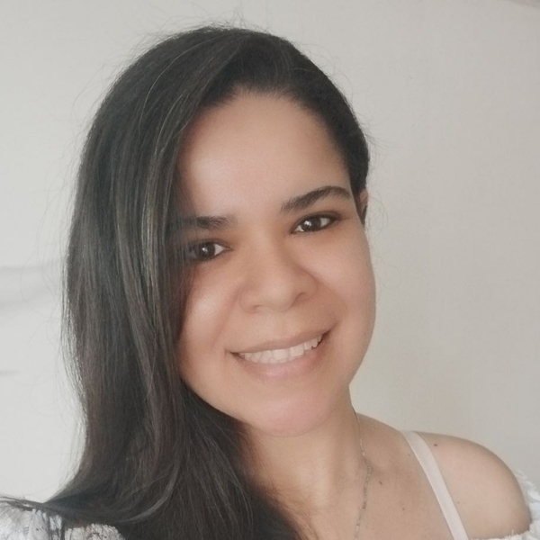 María - Spanish tutor - Girard