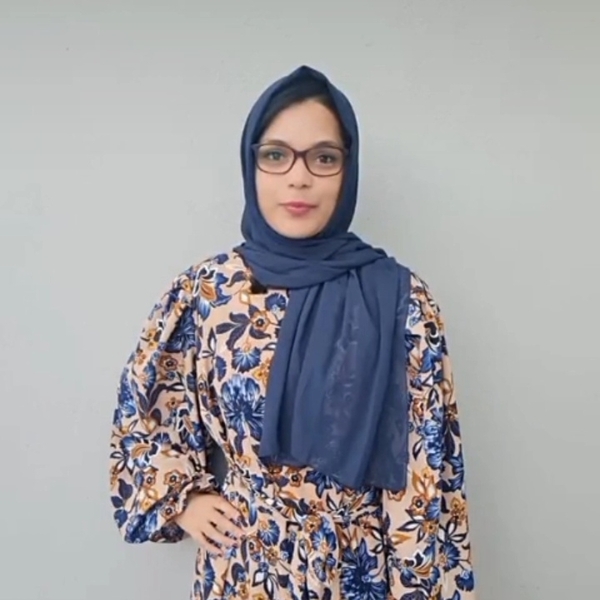 Nasreen - English tutor - Cape Town
