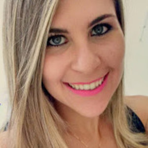 BEATRIZ - Professor de matemática - Alto da Colina