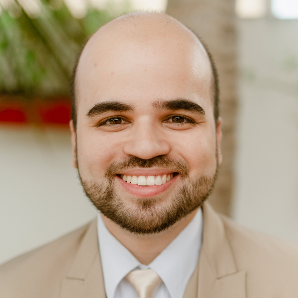 Lucas - Professor de matemática - Barueri