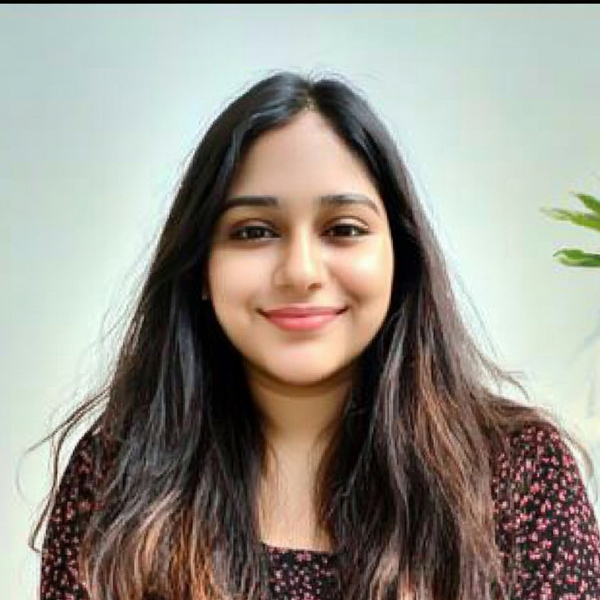 Rhea - Physics tutor - London