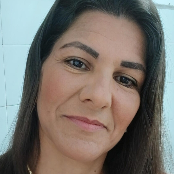 Leiliane - personal trainer - Santo Antônio do Aventureiro
