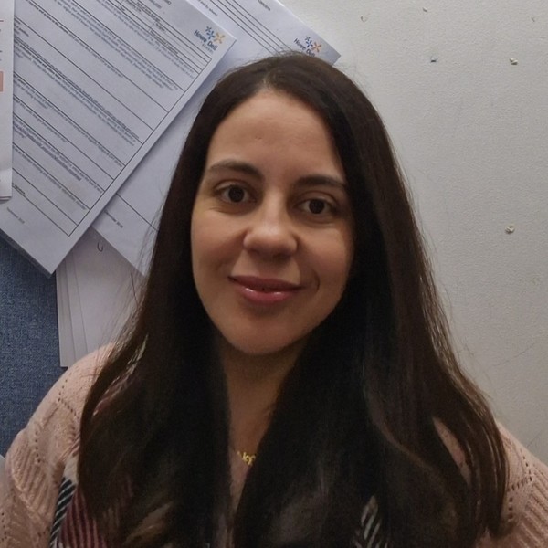 Ahlam - English tutor - London