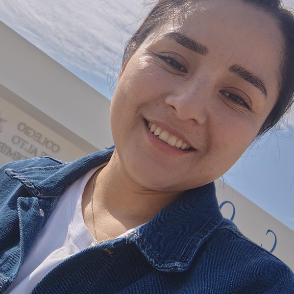 Viviana - Profe de comunicación - Piura