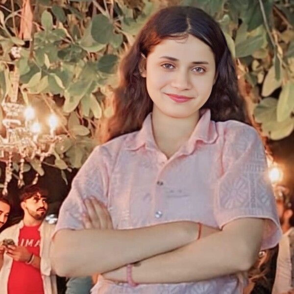 Bhamini - Computer programming tutor - Prayagraj