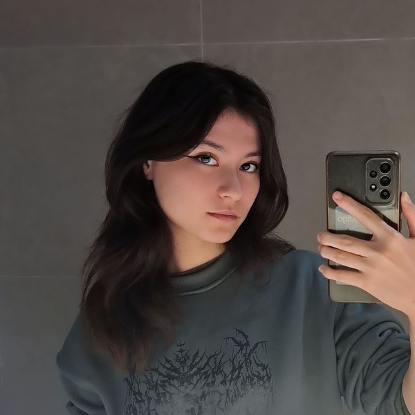 Laura - Prof de maths - Vitry-sur-Seine