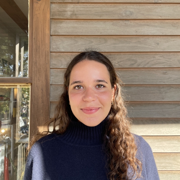 Yamina - French tutor - New York