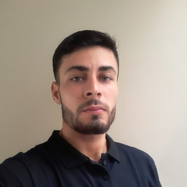 Mateus - Professor de reforço escolar - Wall Ferraz