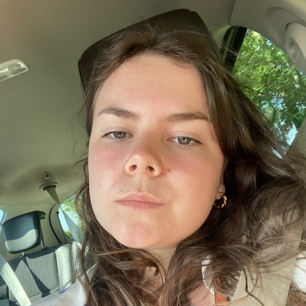 Helene - Prof d'aide aux devoirs - Guingamp