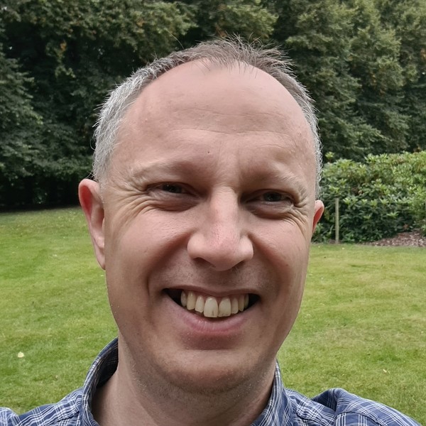 James - Geography tutor - London