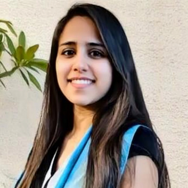Charu - Physics tutor - Gold Coast