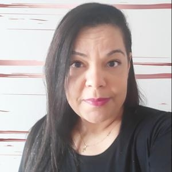 Patricia - Professor de arquitetura - Porto Alegre
