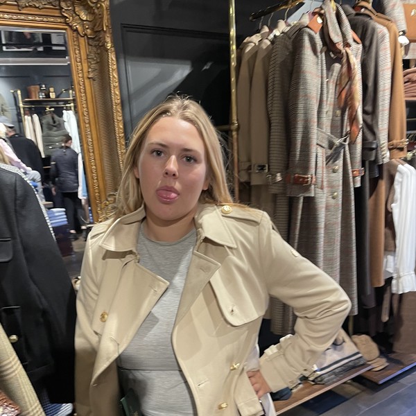 Scarlett - Spanish teacher - Cuffley