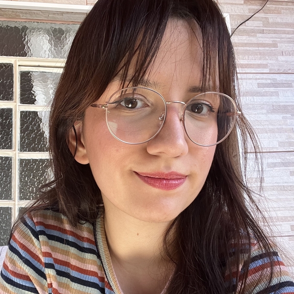 Jessica - Prof de japonês - São Paulo