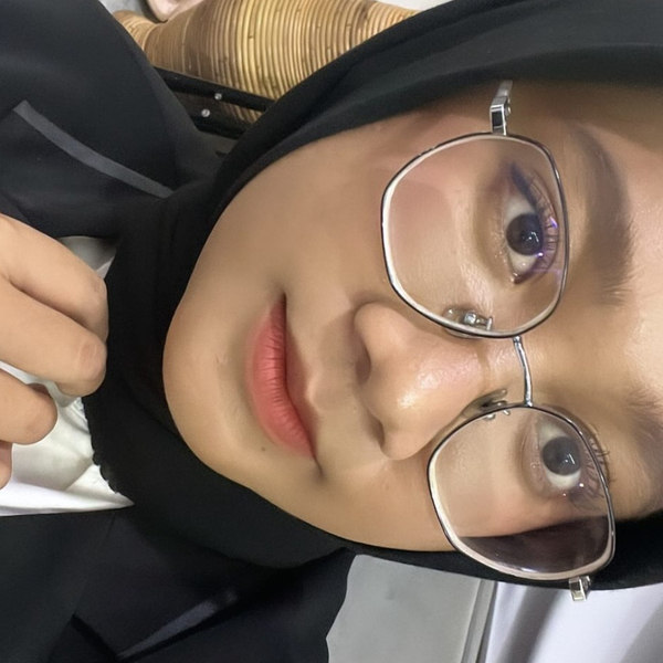 Adinda Syifa - Guru matematika - Banjarbaru