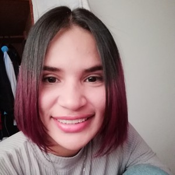 Juleidys - profesor de lengua y literatura - Bogotá