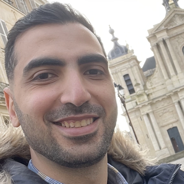 Amir - Prof de persan - Clermont-Ferrand