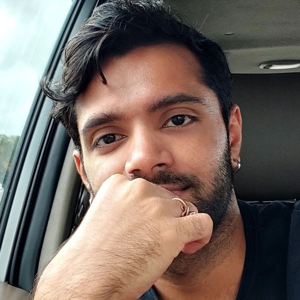 Anmol - Yoga instructor - Bengaluru