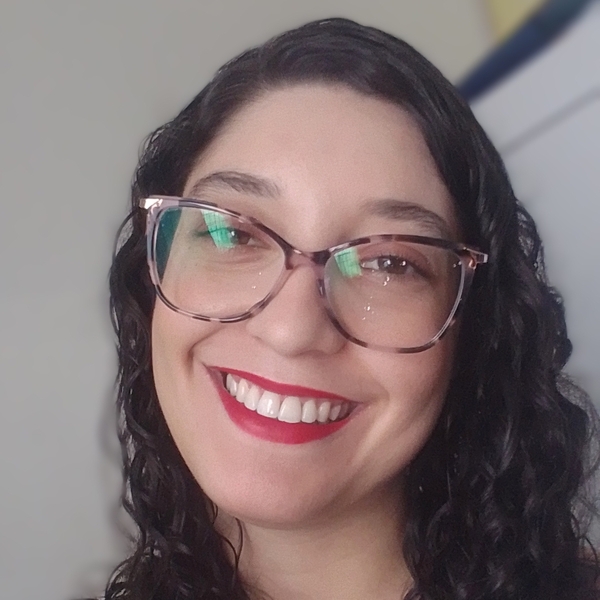 Ana - Professor de nutrição - Vitória