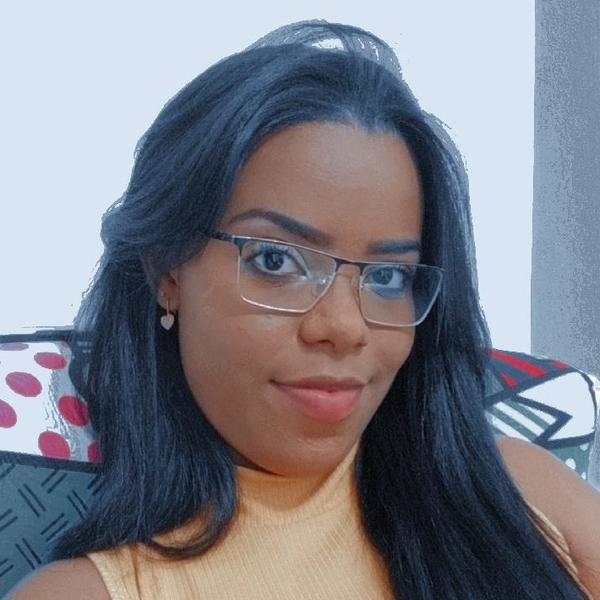 Tércia Helena - Professor de português para estrangeiros - Salvador