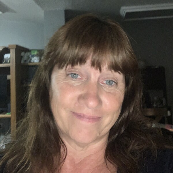 Tina - Maths teacher - Remote