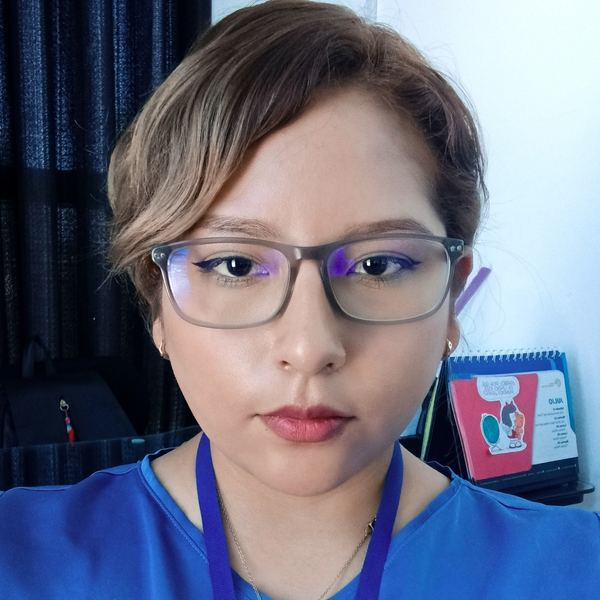 MARGARET - profesor de psicología - Cusco