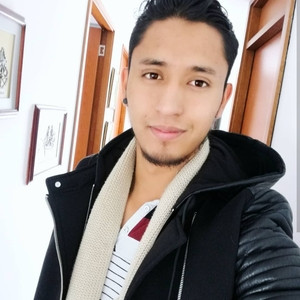 Andres - Profesor de ingeniería - Bogotá