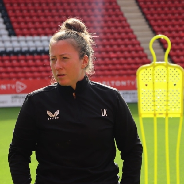 Laura - Soccer coach - Bromley