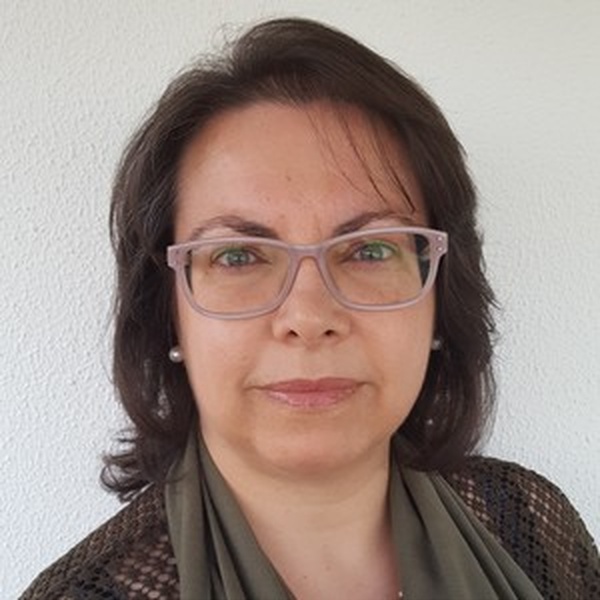 Marina - Professor de contabilidade - Santarém