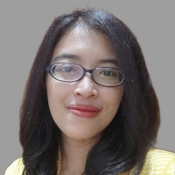 Irene - Guru bahasa inggris - Tangerang Selatan