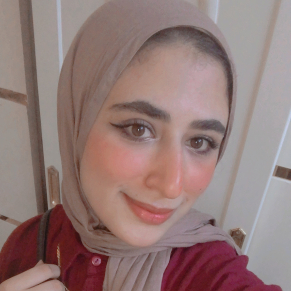 Aya - Italian tutor - Egypt