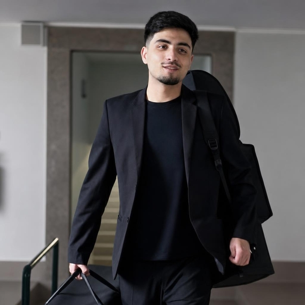 Gil - Professor de Educação Musical - Braga